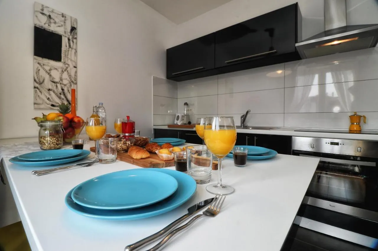 Kseni Accommodation Rovinj Gasthof