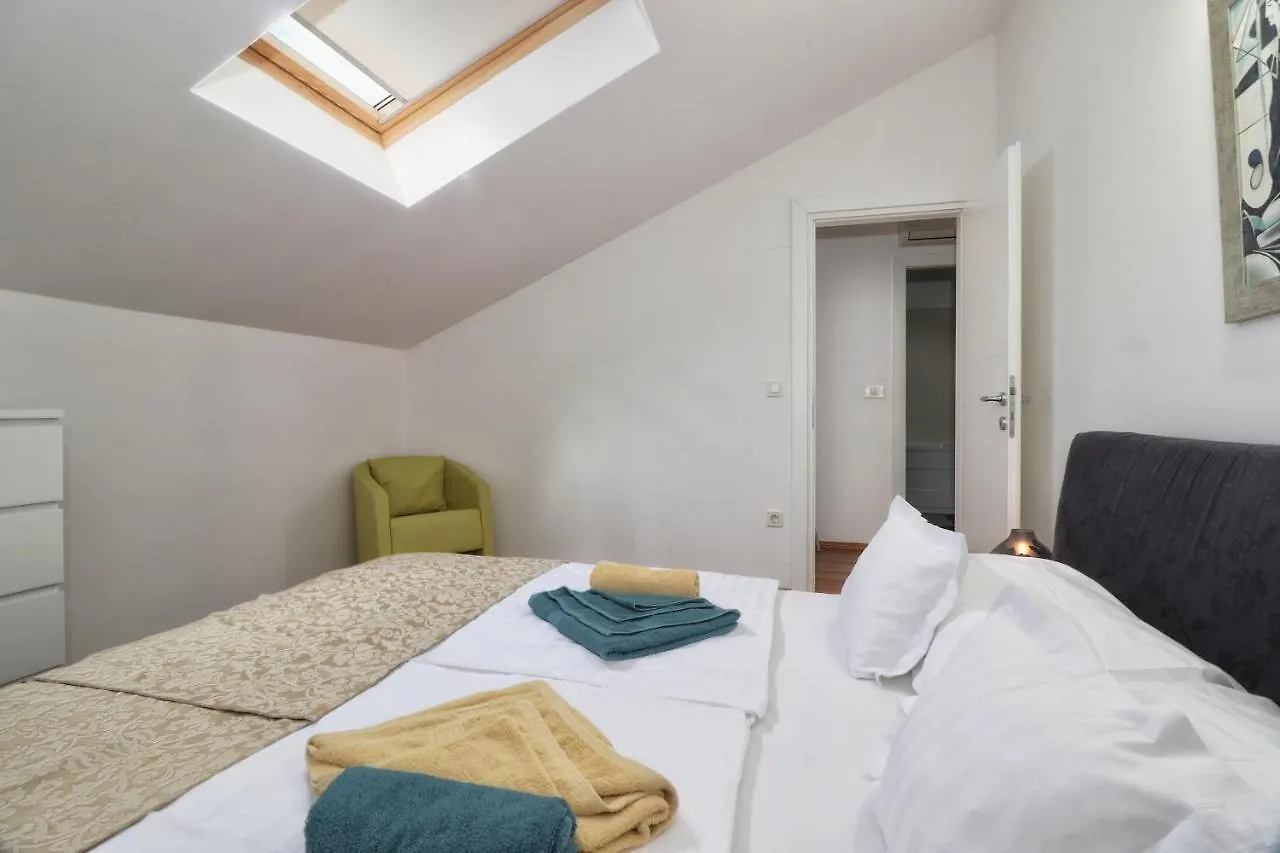 Kseni Accommodation Rovinj Gasthof